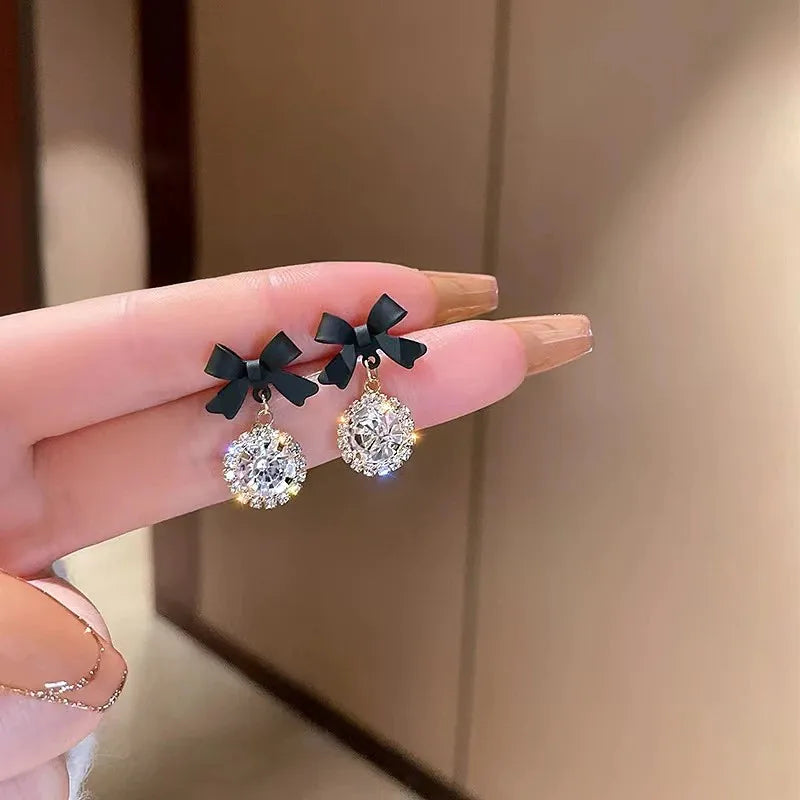 Unique Fashion Design Elegant Black Bowknot Butterfly Diamond Earrings for Women Zircon Dangle earring Wedding Party Jewelry