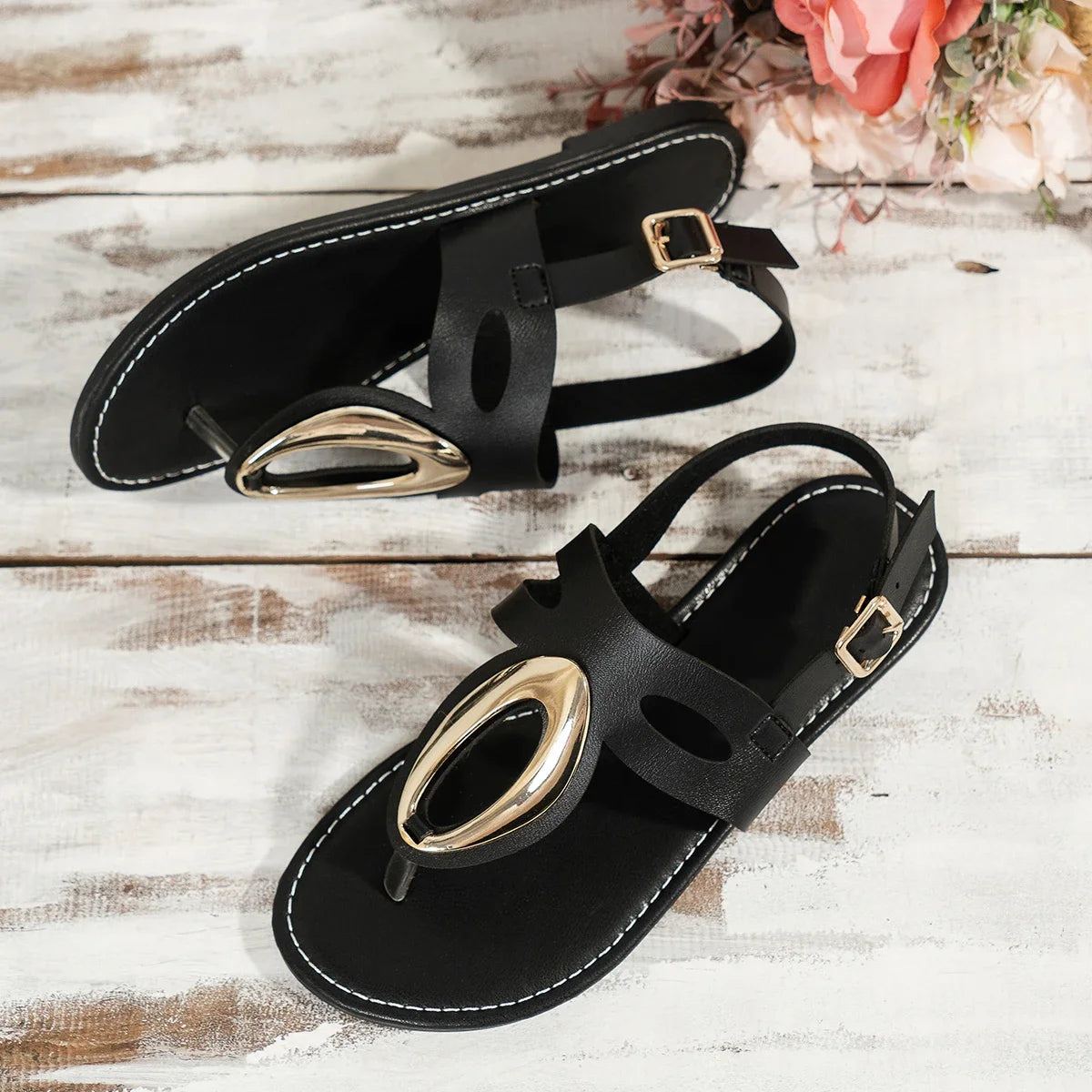 Women's Sandals Flats Flip-flops Summer 2024 Slides Women New Casual Elegant Woman Shoes with Low Heels Luxury Comfortable White